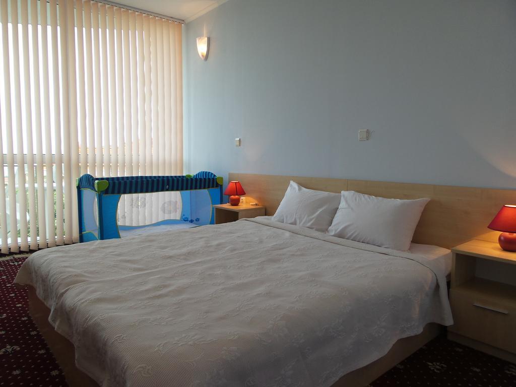 Hotel Paradise Złote Piaski Zewnętrze zdjęcie